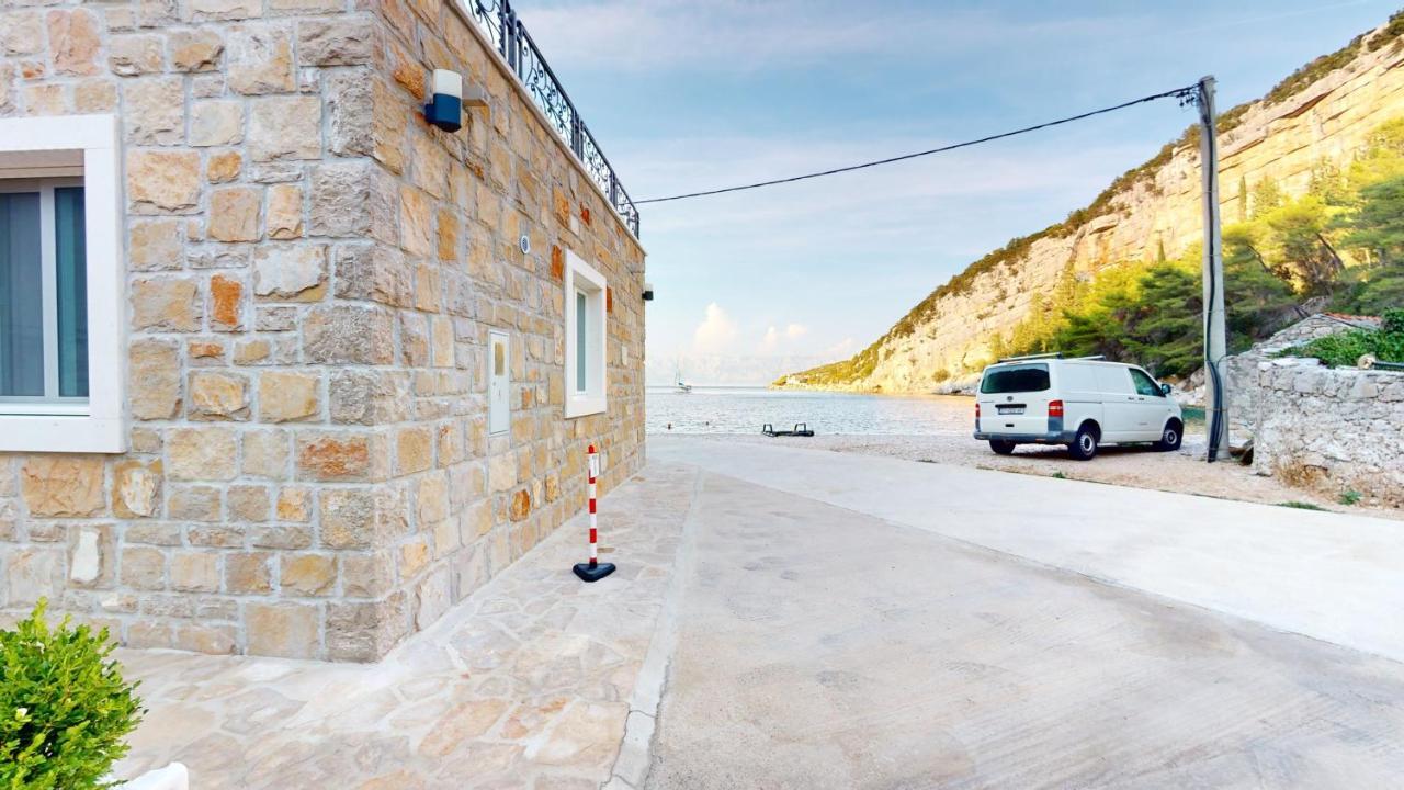 Zen-Pok House on the Beach - Pokrivenik Zastražišće Buitenkant foto